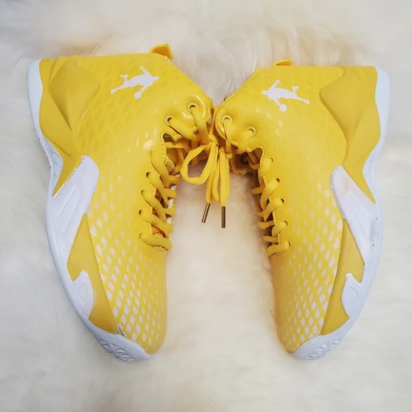 Basketball Sneakers NWOT - Picture 4 of 5